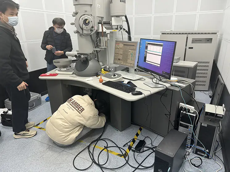 苏州电镜客户安装现场 苏州电镜客户安装现场